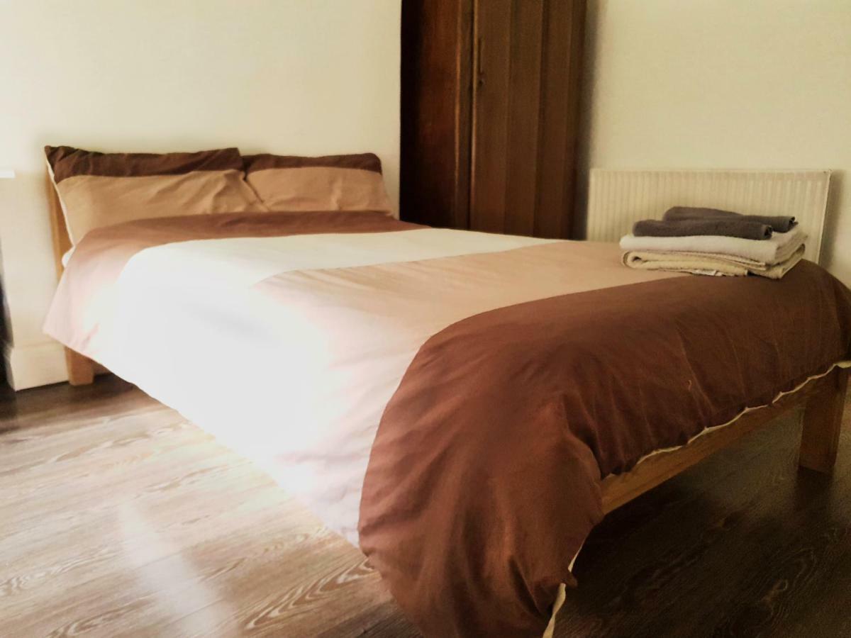 לונדון Home In Queen'S Park מראה חיצוני תמונה